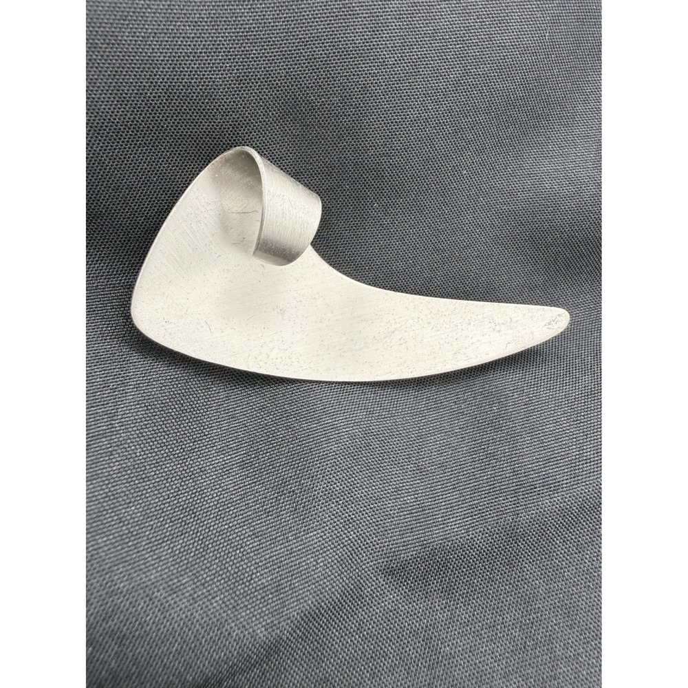 Vintage Mid Century Modern Abstract Wing Brooch Brushed Silver Tone Pin Gift